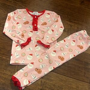Super cute pjs! Size 4t